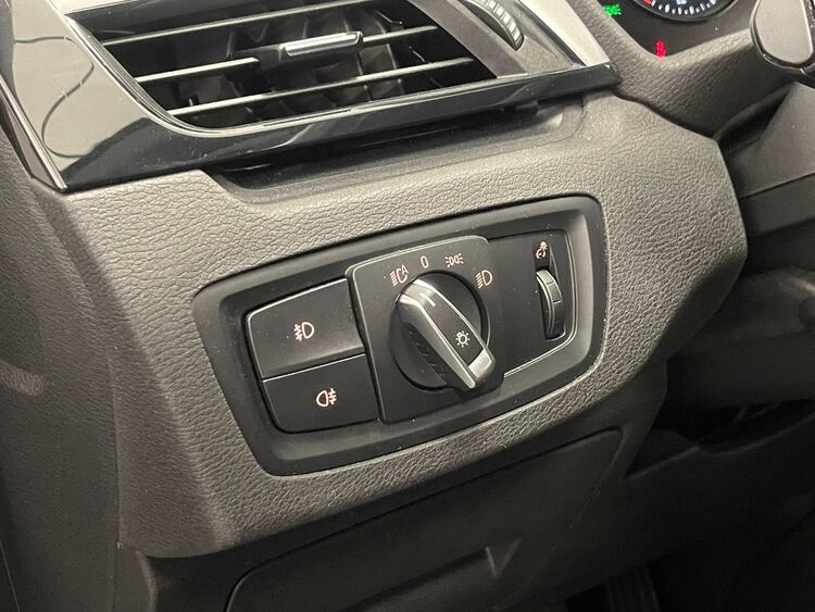 BMW X1 SDRIVE 18D foto 22