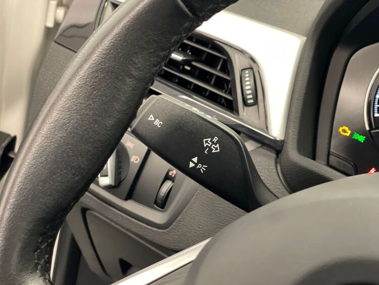 BMW X1 SDRIVE 18D foto 24