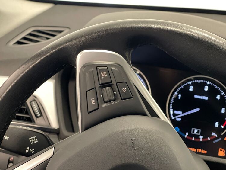 BMW X1 SDRIVE 18D foto 27
