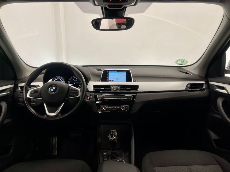 BMW X1 SDRIVE 18D foto 10