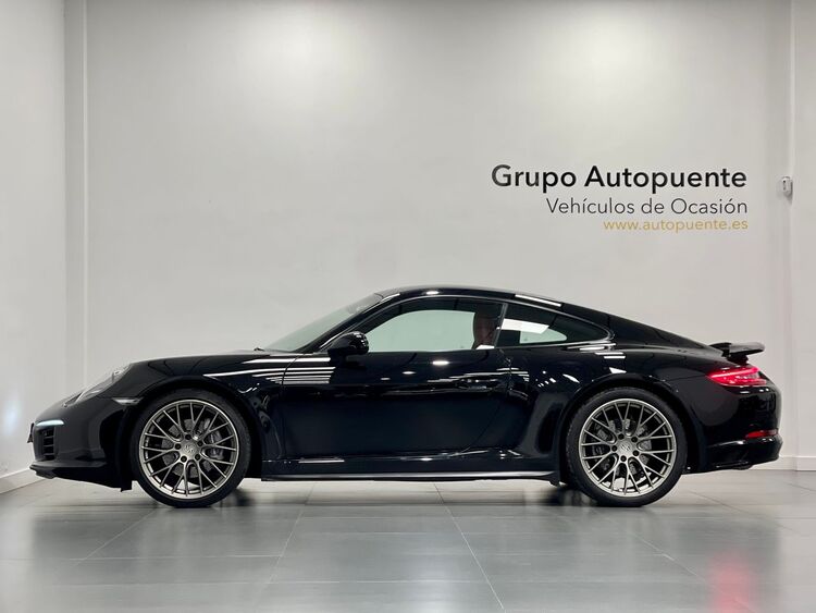 Porsche 911 Carrera 4 foto 6