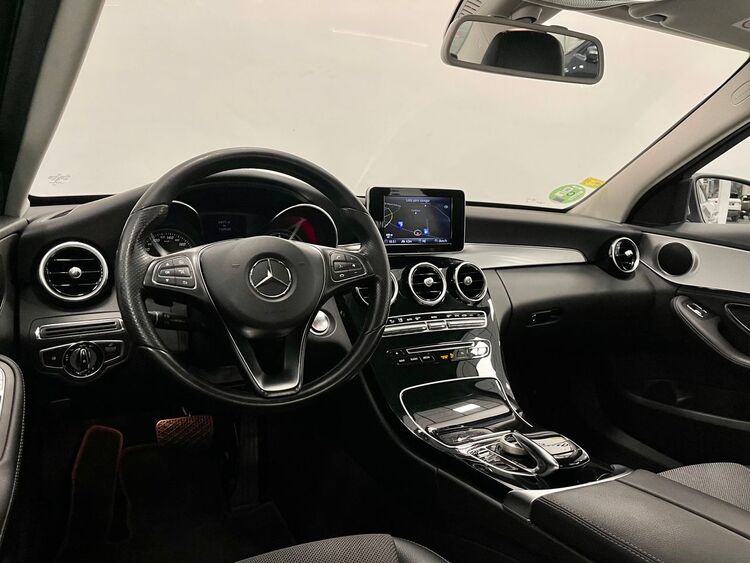 Mercedes Clase C AMG foto 9