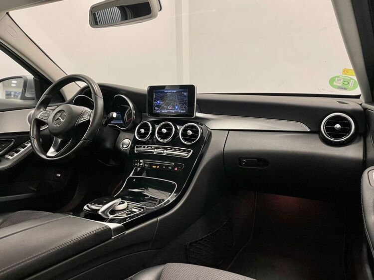 Mercedes Clase C AMG foto 11