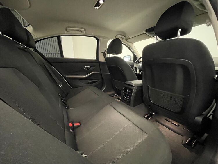 BMW Serie 3 320D foto 45