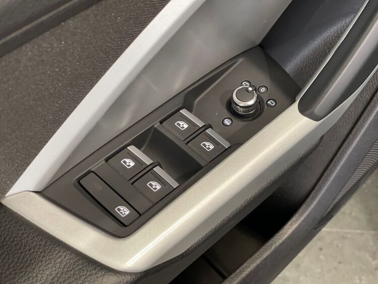 Audi Q3 35 TDI foto 18