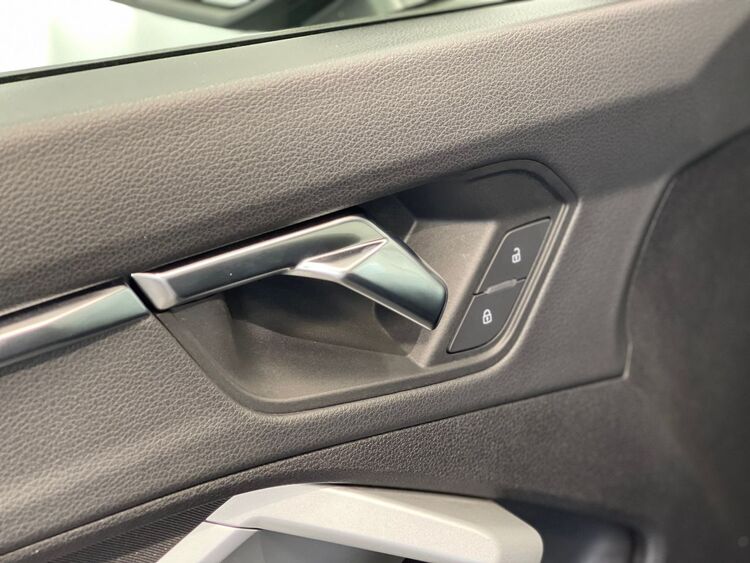 Audi Q3 35 TDI foto 19