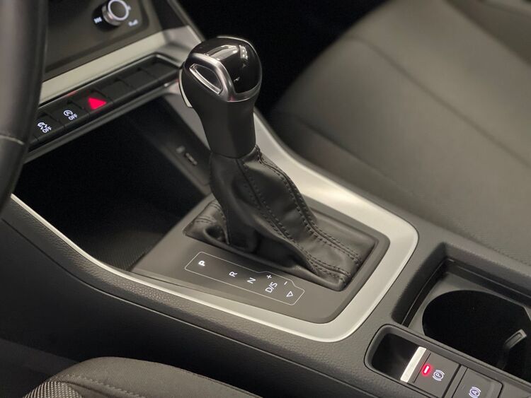Audi Q3 35 TDI foto 26