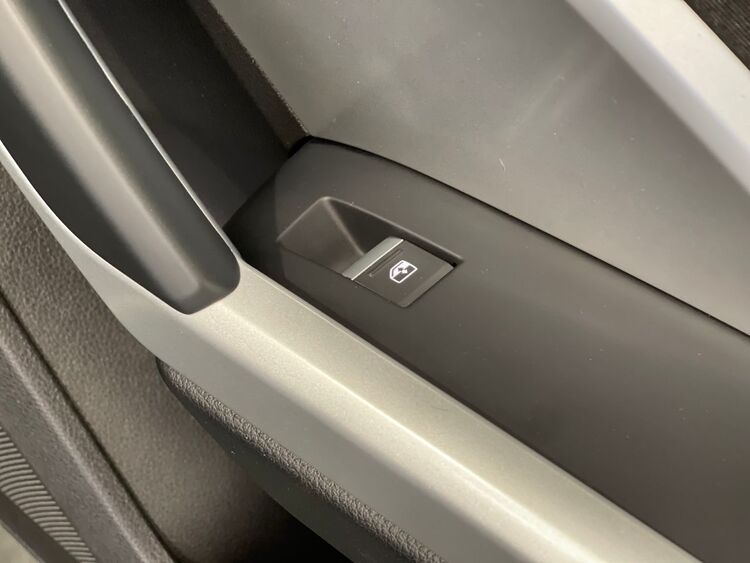 Audi Q3 35 TDI foto 38