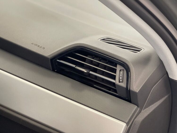 Audi Q3 35 TDI foto 39