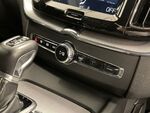 Volvo XC-60 R DESING miniatura 43