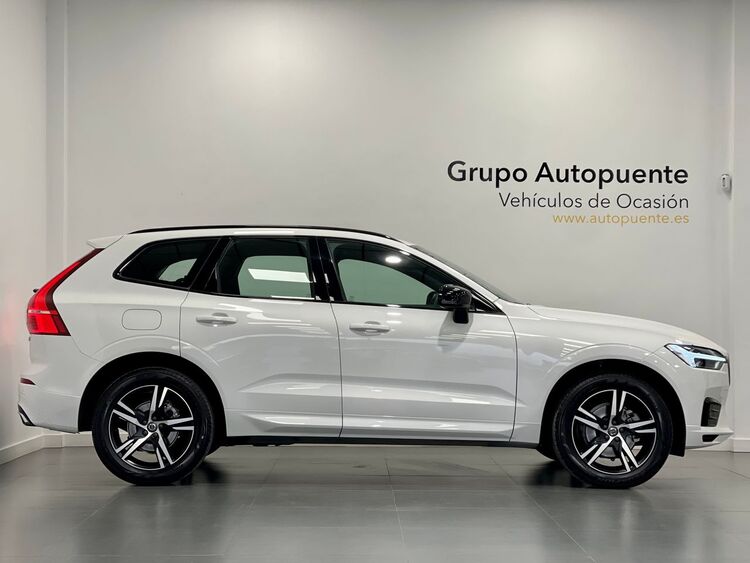 Volvo XC-60 R DESING foto 3