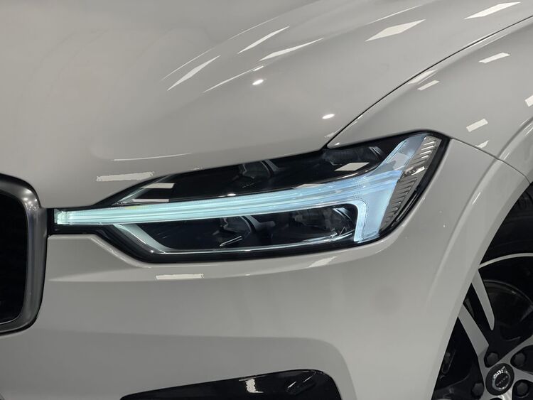 Volvo XC-60 R DESING foto 50