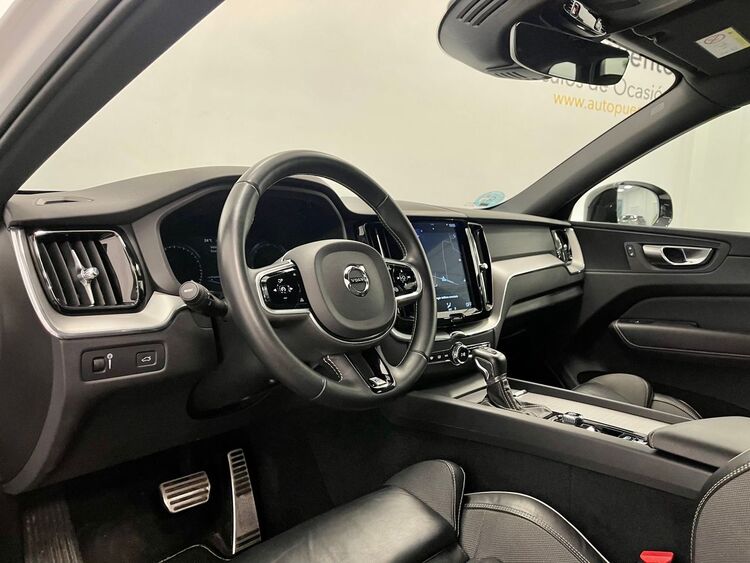 Volvo XC-60 R DESING foto 8