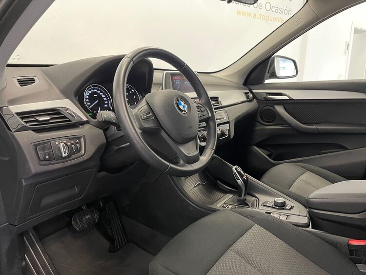BMW X1 SDRIVE 18D foto 15