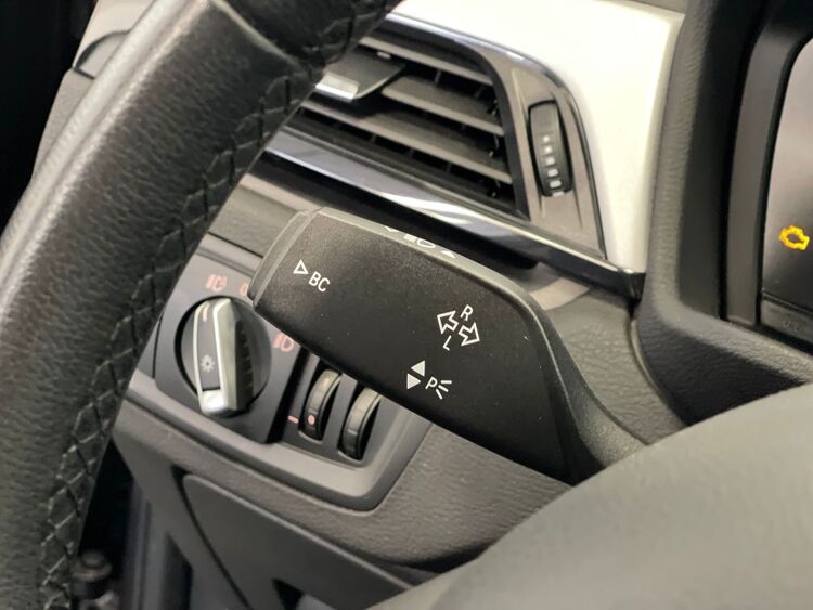 BMW X1 SDRIVE 18D foto 19