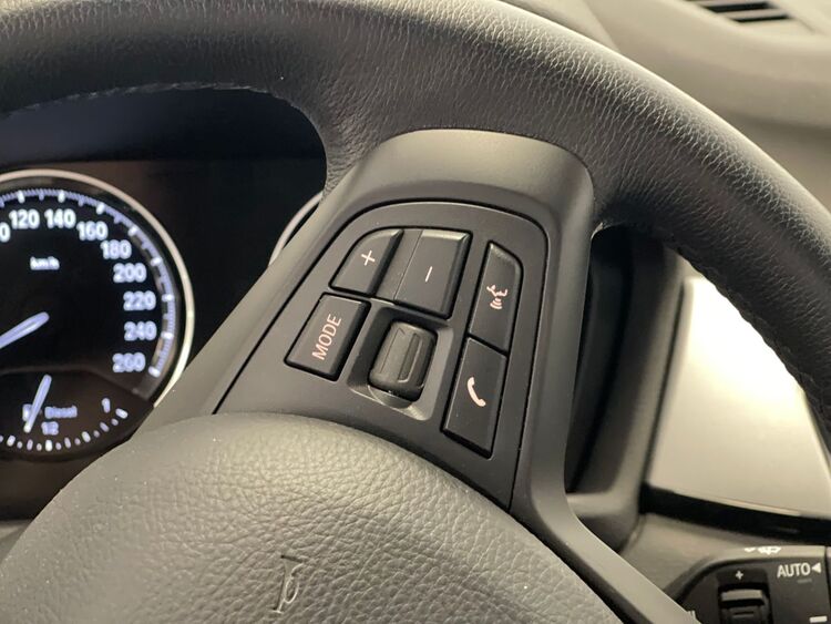 BMW X1 SDRIVE 18D foto 22