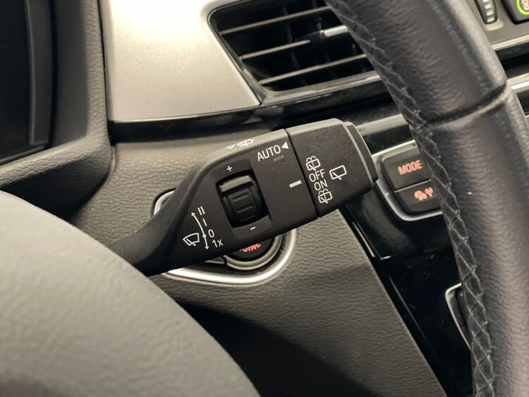 BMW X1 SDRIVE 18D foto 24