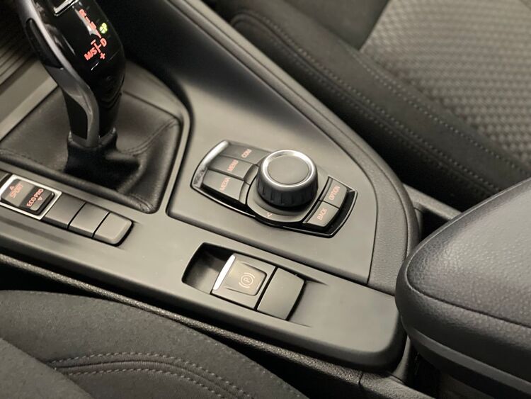 BMW X1 SDRIVE 18D foto 25