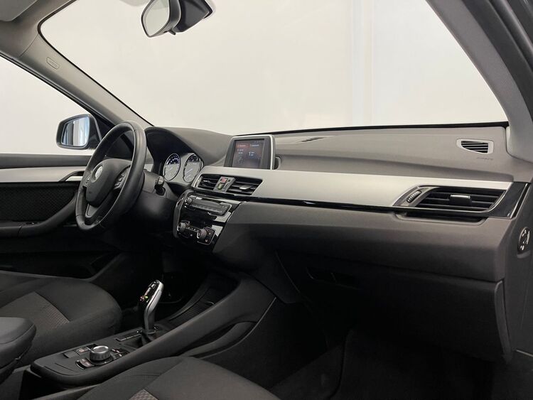 BMW X1 SDRIVE 18D foto 29