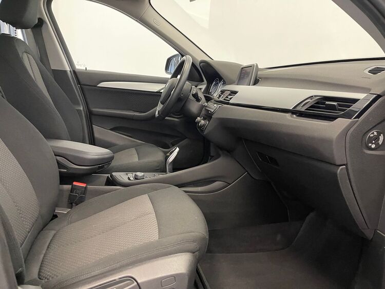 BMW X1 SDRIVE 18D foto 30