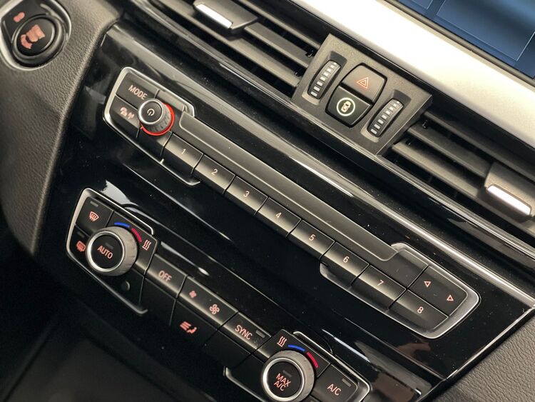 BMW X1 SDRIVE 18D foto 40