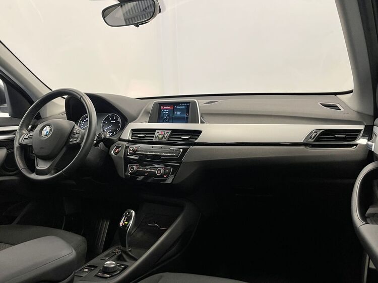 BMW X1 SDRIVE 18D foto 10