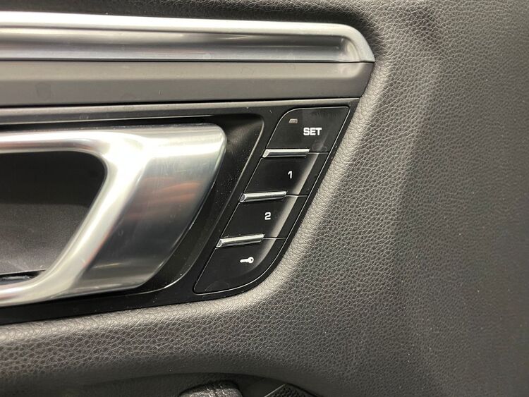 Porsche Macan Macan foto 20