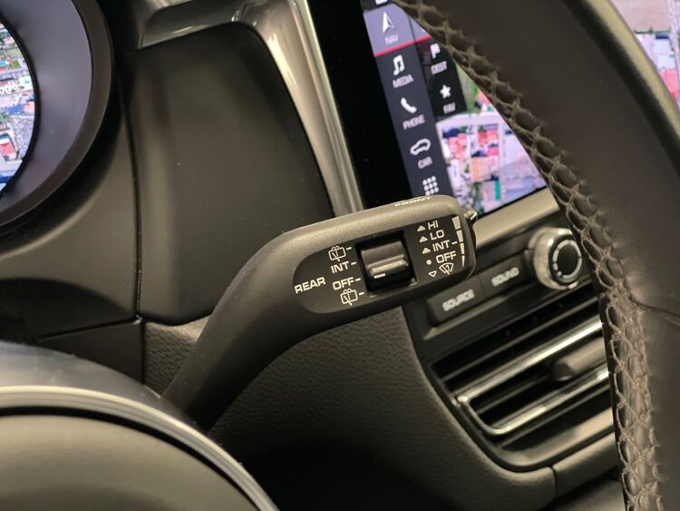 Porsche Macan Macan foto 25