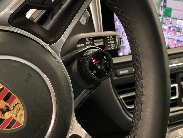 Porsche Macan Macan foto 27