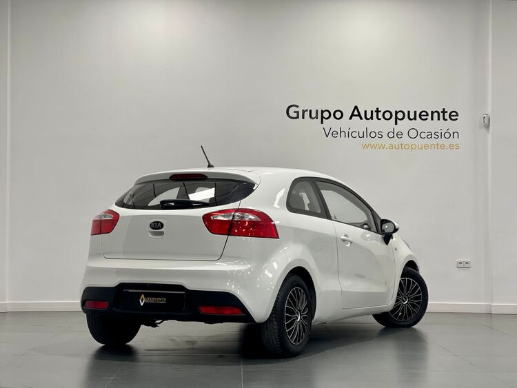 Kia Rio RIO foto 4