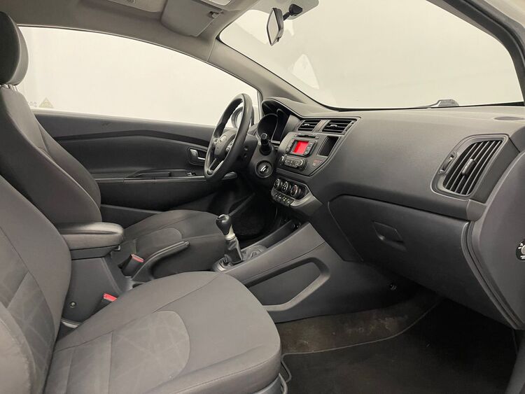 Kia Rio RIO foto 27