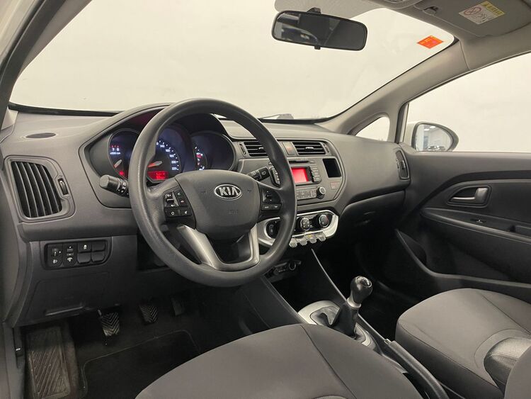 Kia Rio RIO foto 8