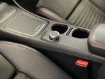 Mercedes GLA AMG miniatura 30