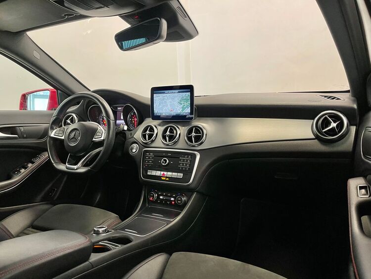 Mercedes GLA AMG foto 12