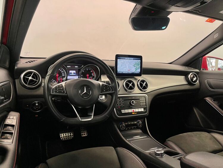 Mercedes GLA AMG foto 9