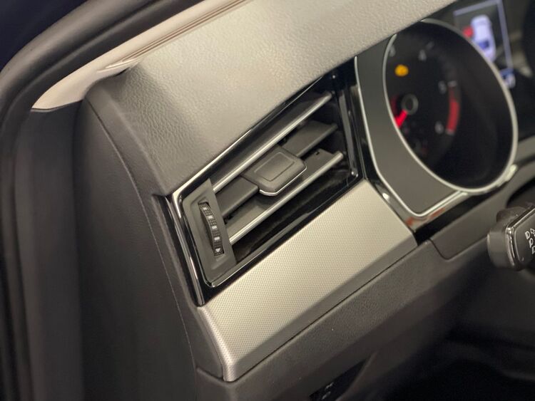 Volkswagen Passat ADVANCE foto 17