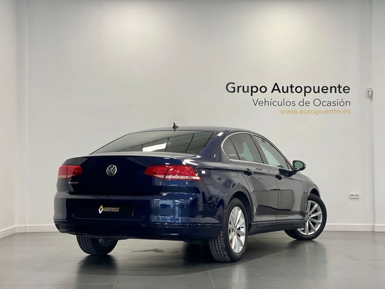 Volkswagen Passat ADVANCE foto 4