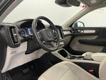 Volvo XC40 MOMENTUM miniatura 14