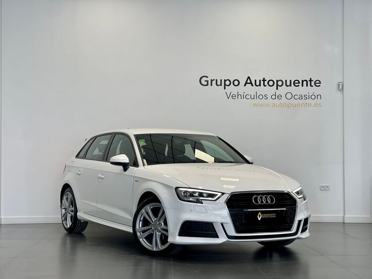 Audi A3 SLINE foto 2