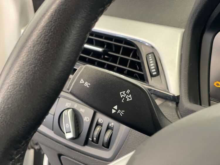 BMW X1 SDRIVE 18D foto 22