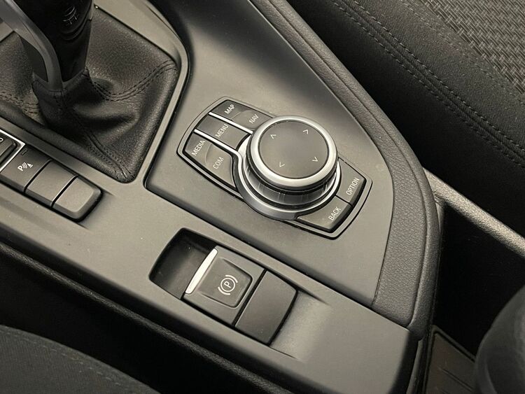 BMW X1 SDRIVE 18D foto 28