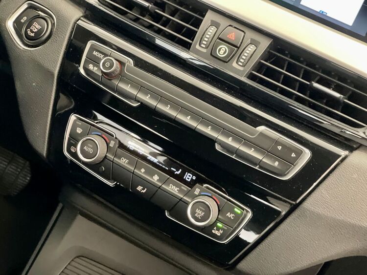 BMW X1 SDRIVE 18D foto 39