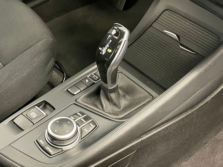 BMW X1 SDRIVE 18D foto 41