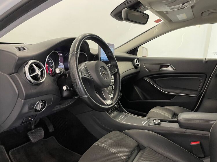 Mercedes GLA GLA foto 14