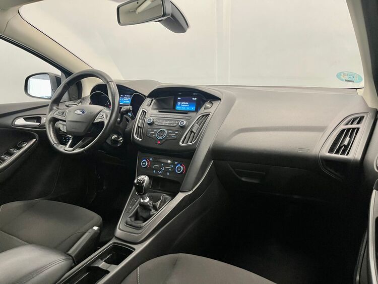 Ford Focus Business foto 11