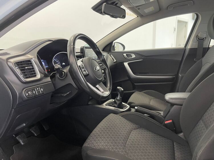 Kia Ceed DRIVE foto 13