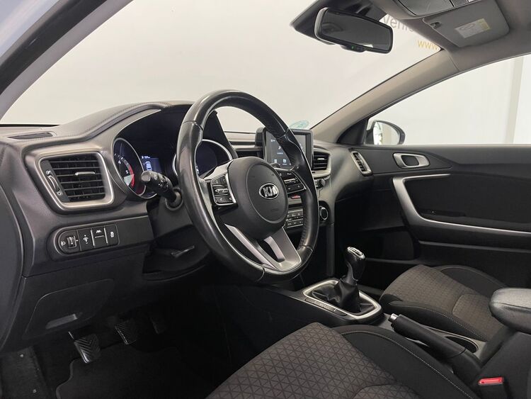 Kia Ceed DRIVE foto 15