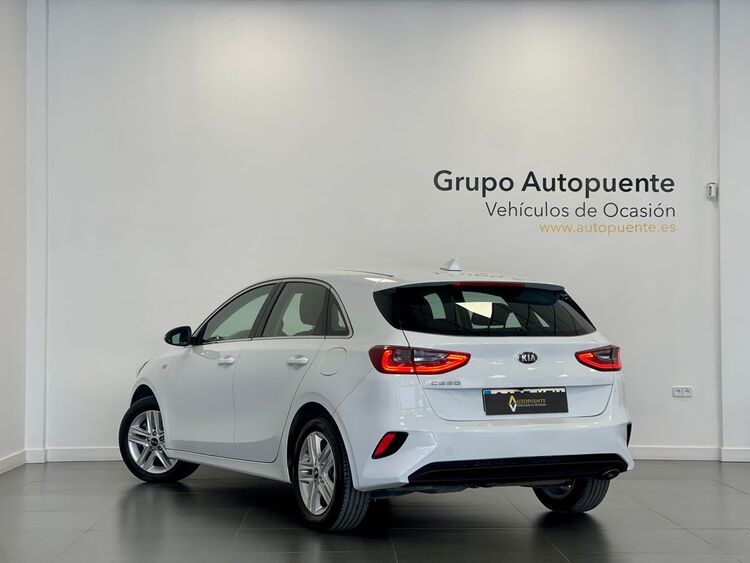Kia Ceed DRIVE foto 5