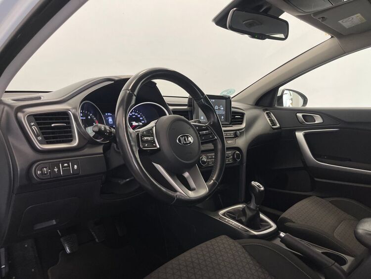 Kia Ceed DRIVE foto 8