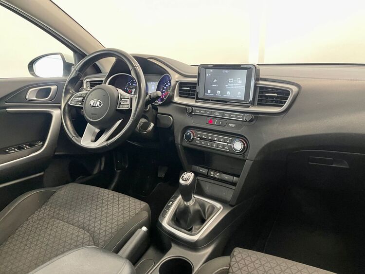 Kia Ceed DRIVE foto 11